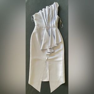 Elliatt SHILOH ONE-SHOULDER DRESS in lavandergrey, Small, NWT